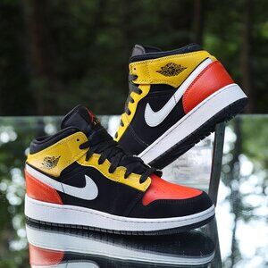 Jordan 1 Mid Amarillo Orange
